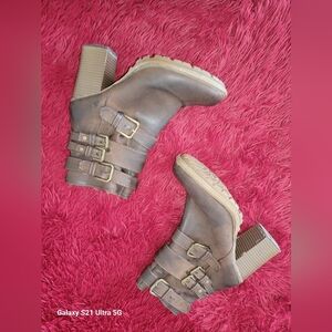 Stylish Brown Ankle Boots